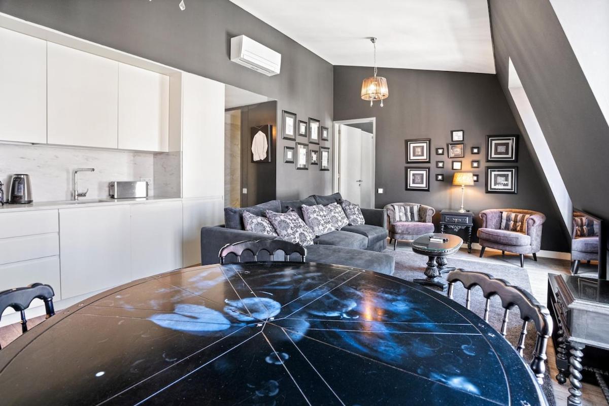 Vintage 1-bedroom Oasis Center Apartamento